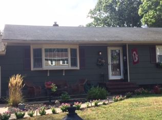 604 Dinsmore Pl, Oakhurst, NJ
