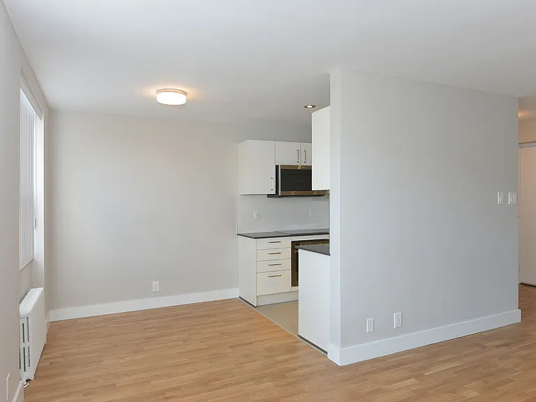 25 Eccleston Dr — Photo 4