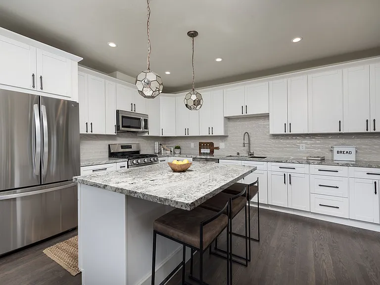 3521 J St #2 — Photo 1