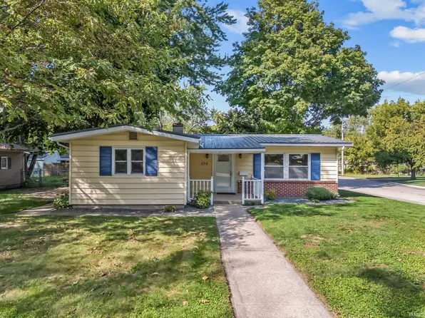 556 E Broad Ave, Nappanee, IN 46550