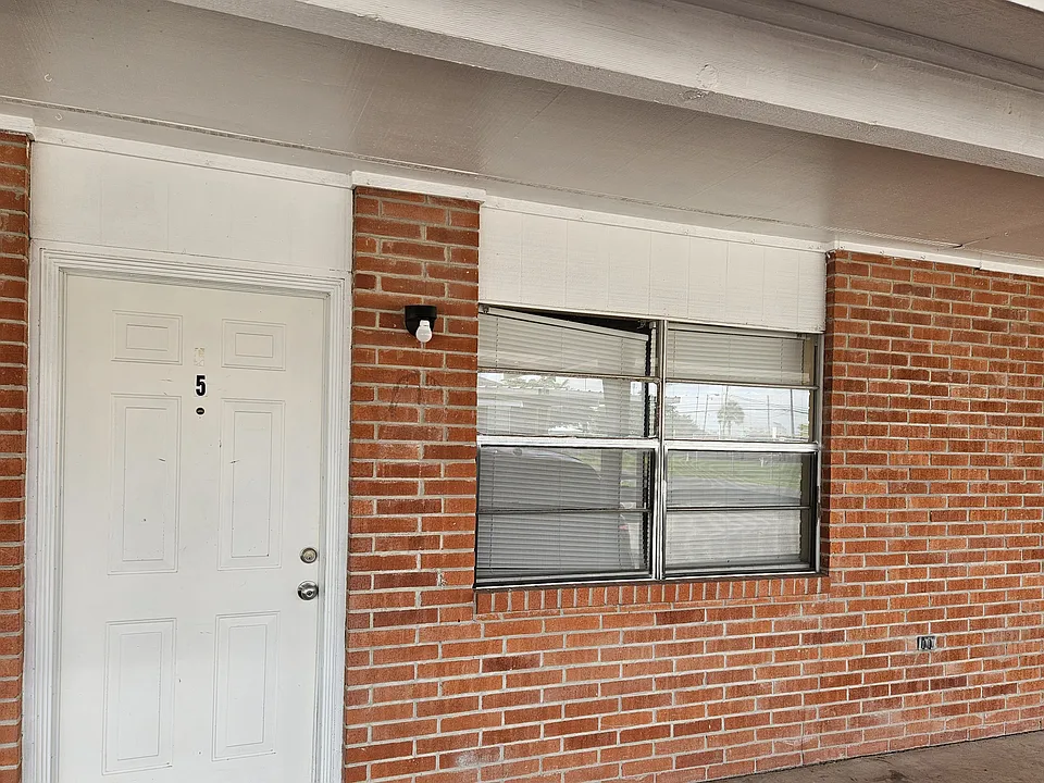 2508 E Business Highway 83 #5