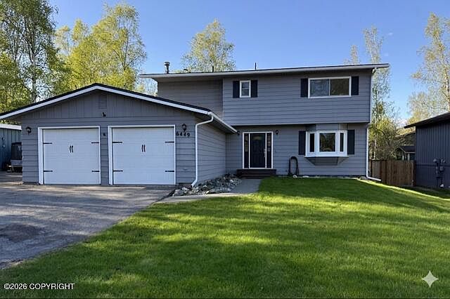 1st image of 6449 Barclay Ct