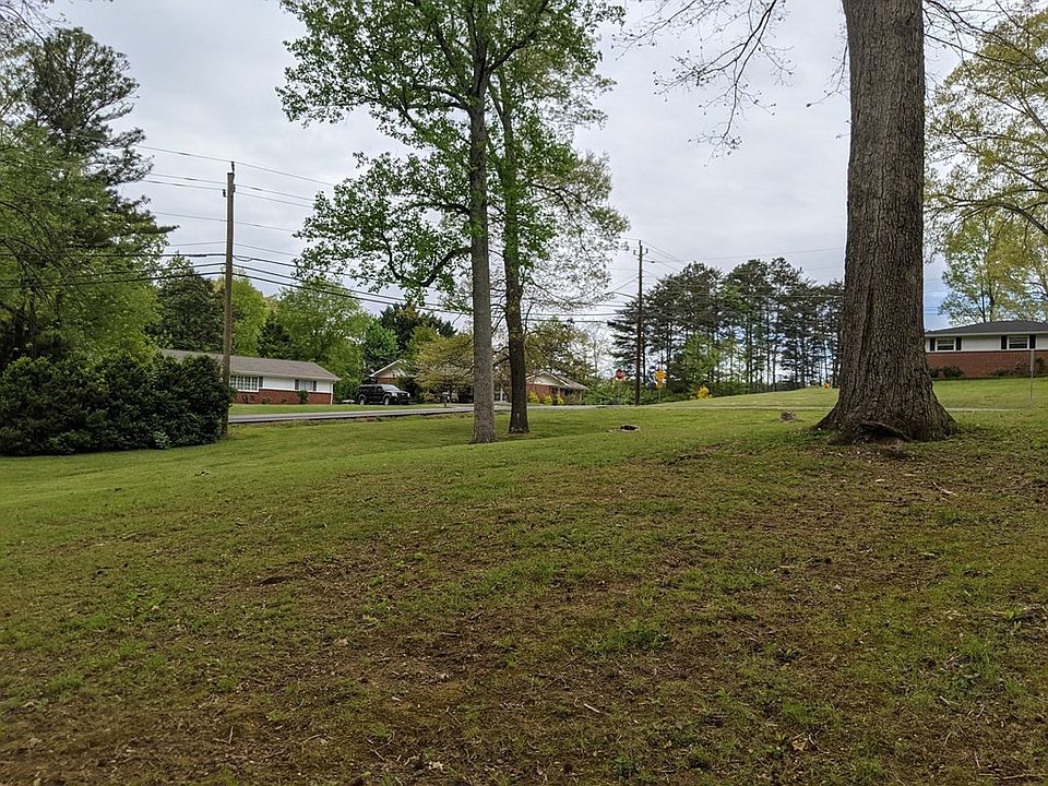 2nd image of 2700 Parkwood Trl NW Lot 142