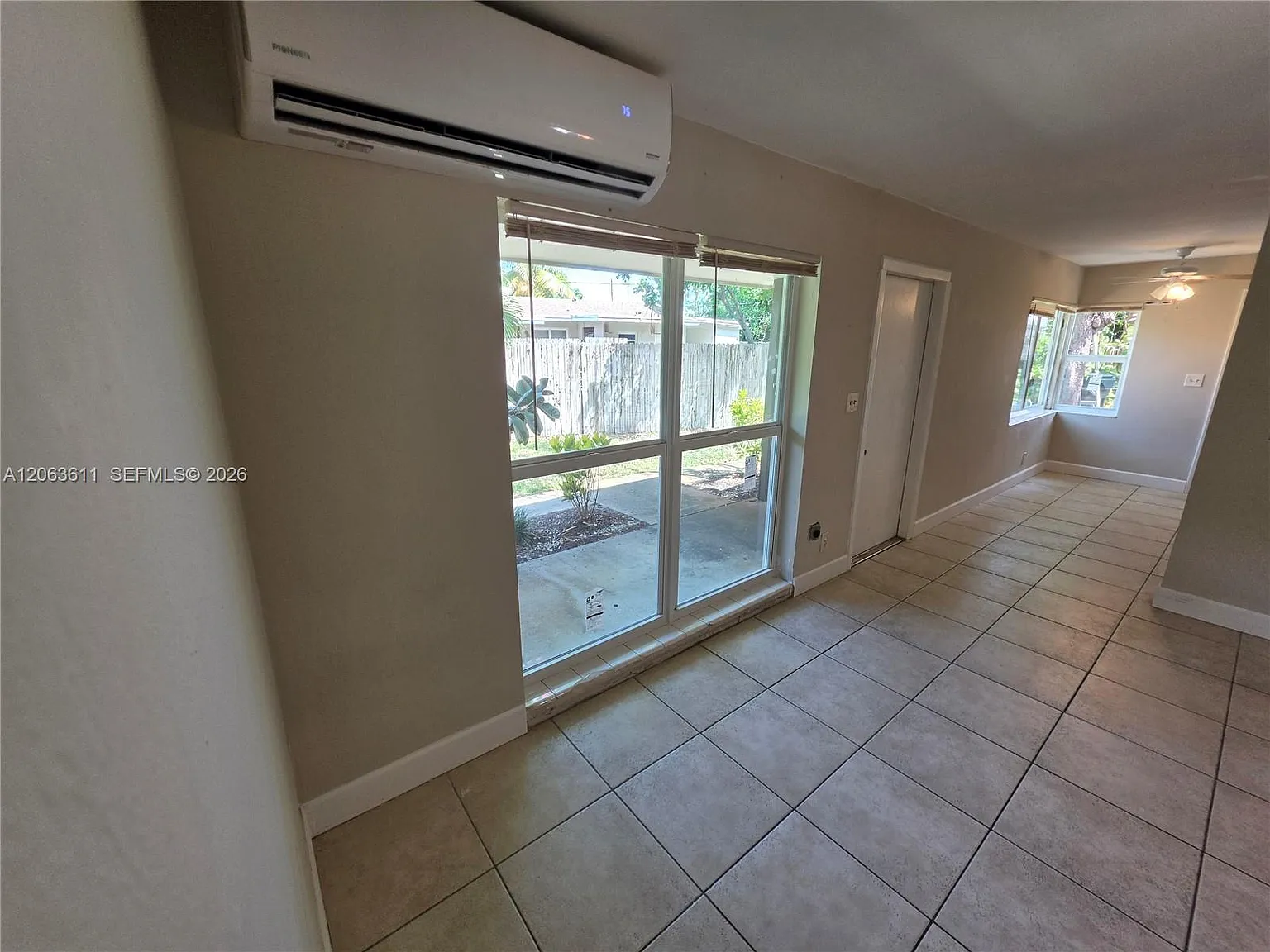 Boca Ratone Hghts — Photo 4