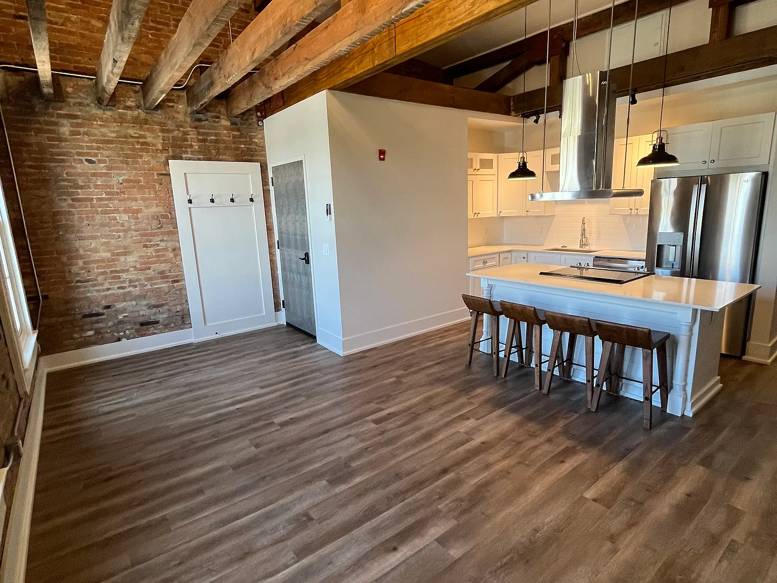 1 bed, 700 sqft, $1,675 — Photo 4
