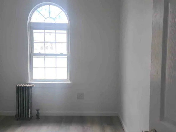 105-50 133rd Street image 8 of 32