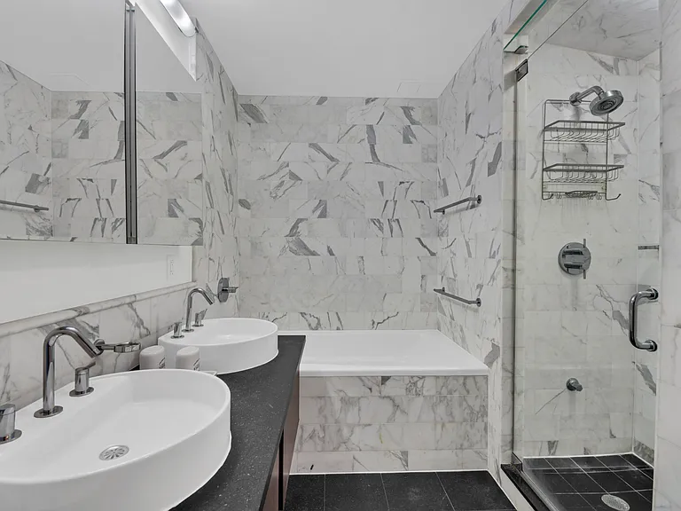 462 W 58th St #6B — Photo 9
