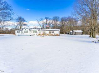 9484 Barclay Rd N, Kinsman, OH 44428