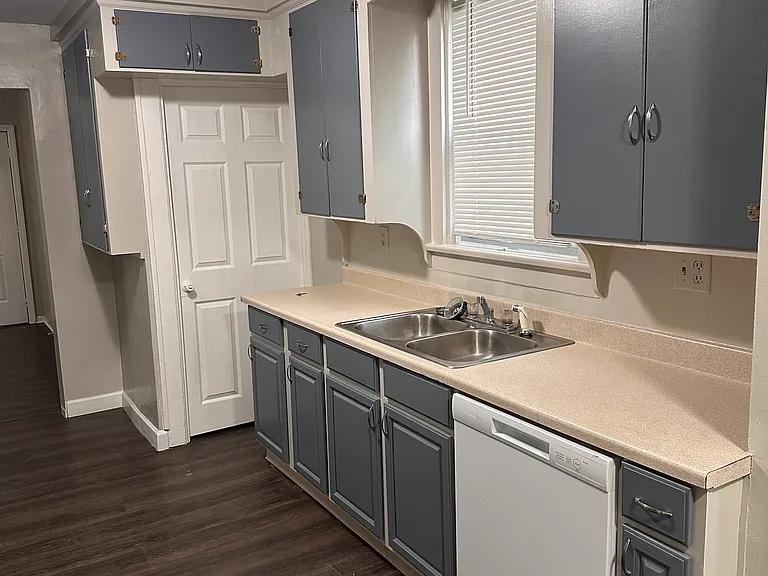 2067 Sullivant Ave — Photo 18
