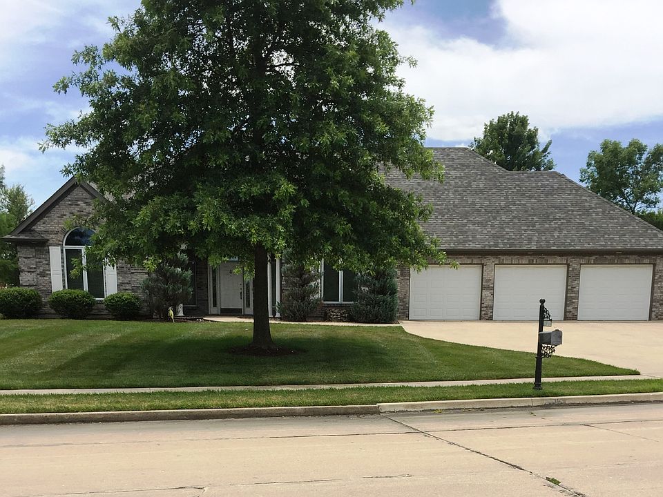1st image of 2716 Pebble Creek Ct