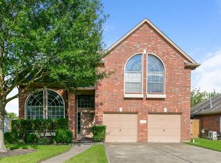 323 Spencer Lndg E, La Porte, TX 77571
