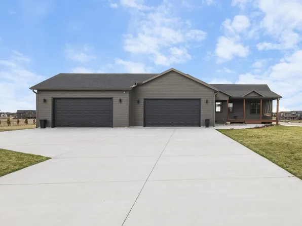 N8776 Island View Drive, New Lisbon, WI 53950