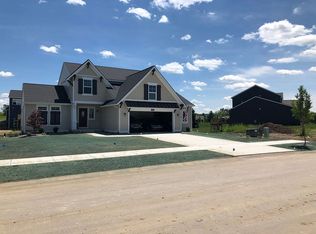 7884 High Knoll Dr SE, Byron Center, MI 49315