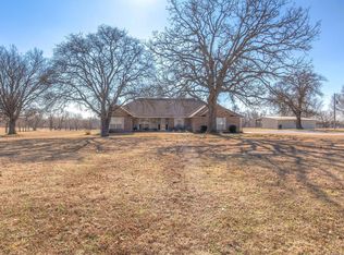 14772 E 460th Rd, Claremore, OK 74017