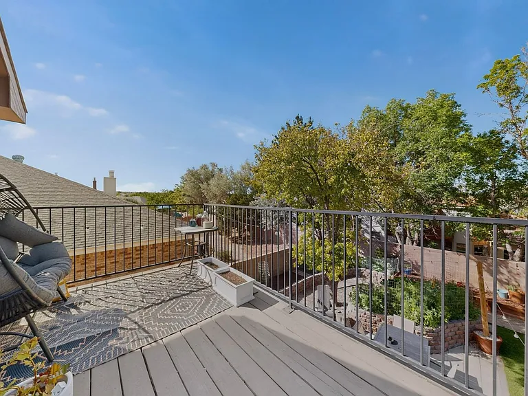7504 Rio Salado Ct NW — Photo 29