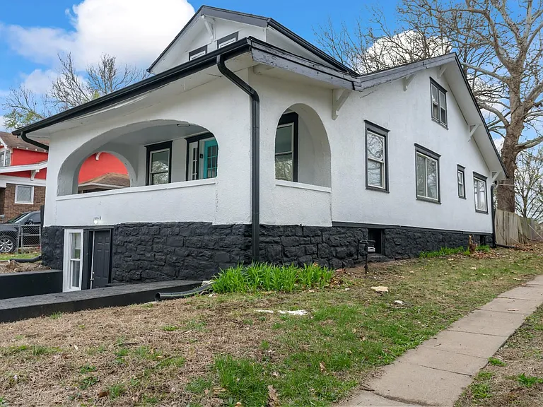 5408 Woodland Ave — Photo 31
