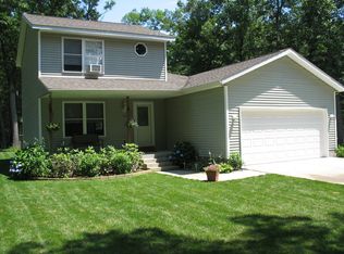 6424 Spruce St, Twin Lake, MI 49457