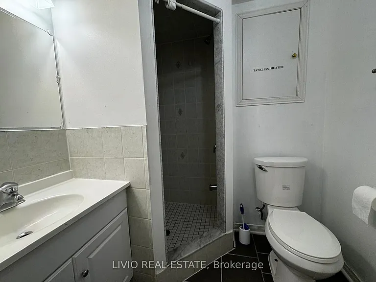 11A Seasons Dr — Photo 24