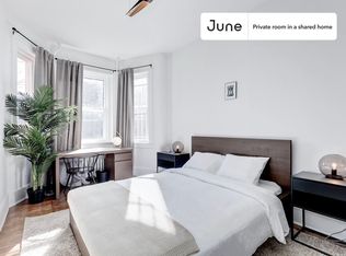 773 10th St SE #1B, Washington, DC 20003