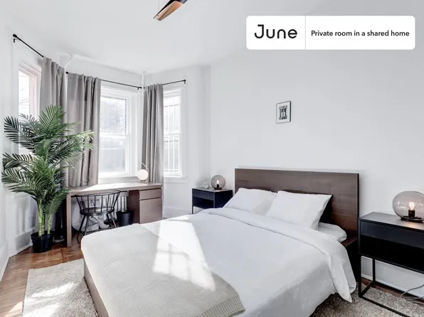 773 10th St SE, Washington, DC