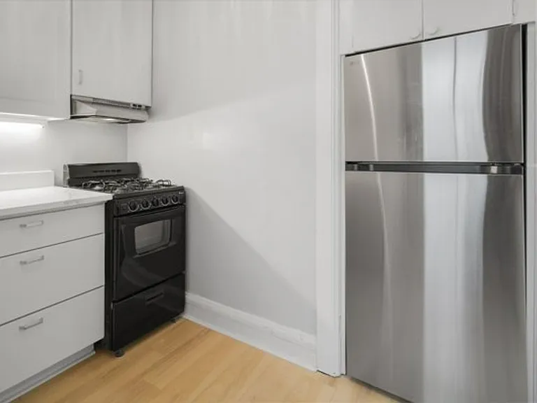 504 Stewart Ave — Photo 150