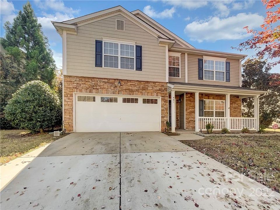 1st image of 901 Willow Creek Dr