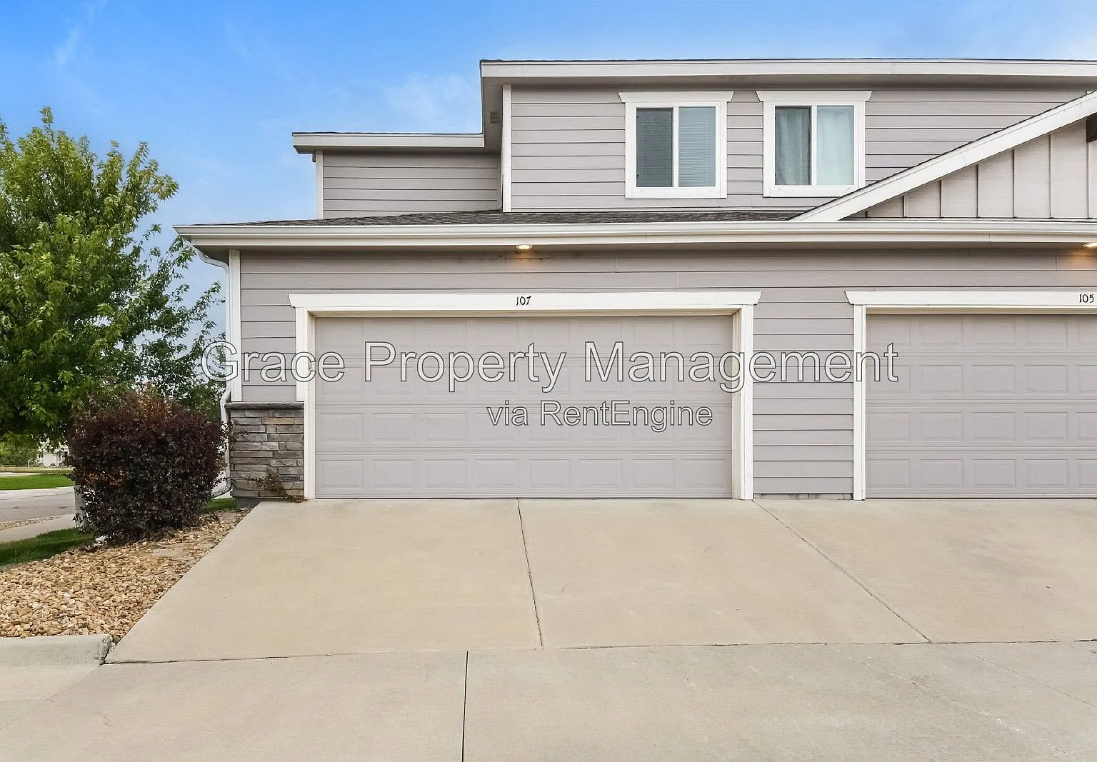 4 bed, 3.5 bath, 1938 sqft, $2,775 — Photo 2