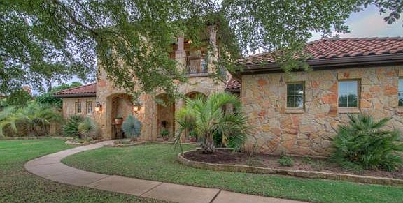 2nd image of 2942 La Ventana Pkwy