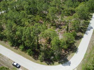 518 Hutton St E, Lehigh Acres, FL 33974