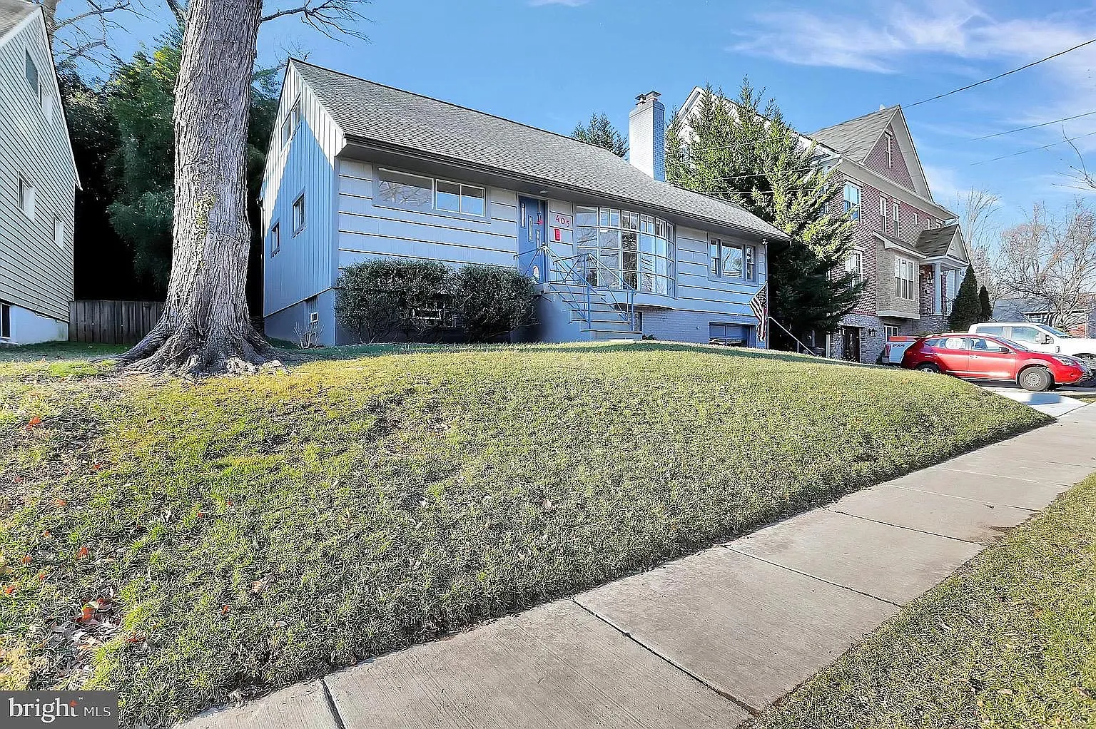 405 Ritchie Pkwy photo 1