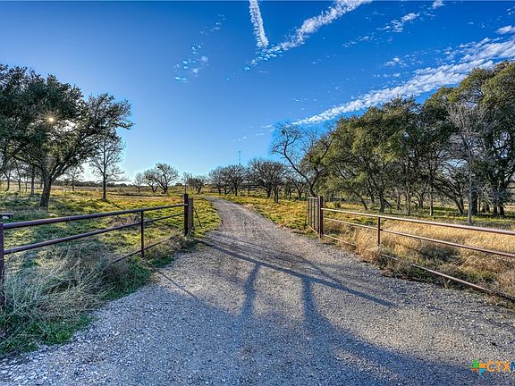 2nd image of 1010 Ranch Road 2831