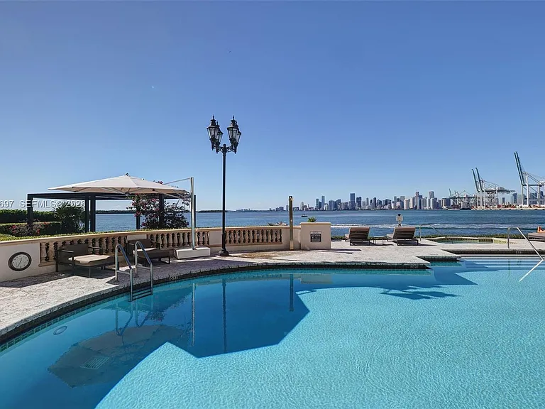 5245 Fisher Island Dr #5245 — Photo 69