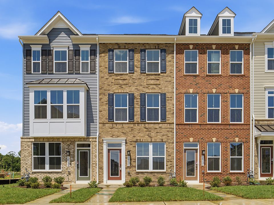 1st image of 16130 Hyde Park Pl