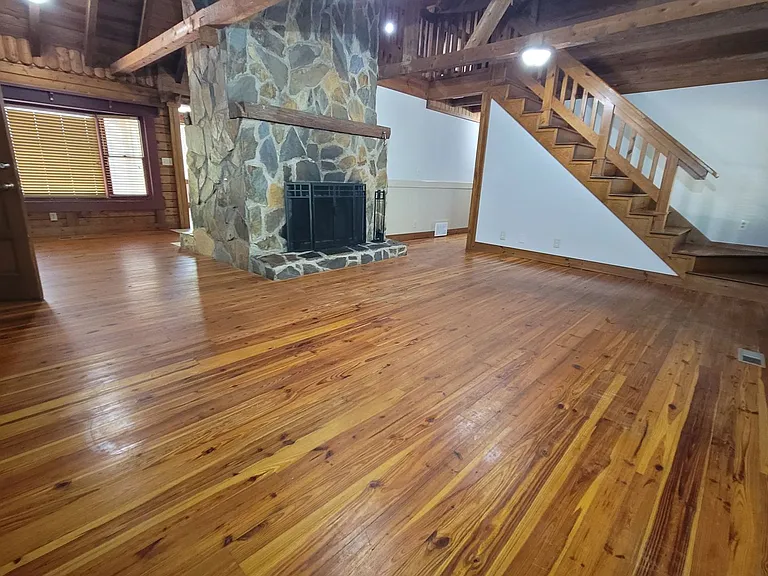 2391 Booth Cir — Photo 18