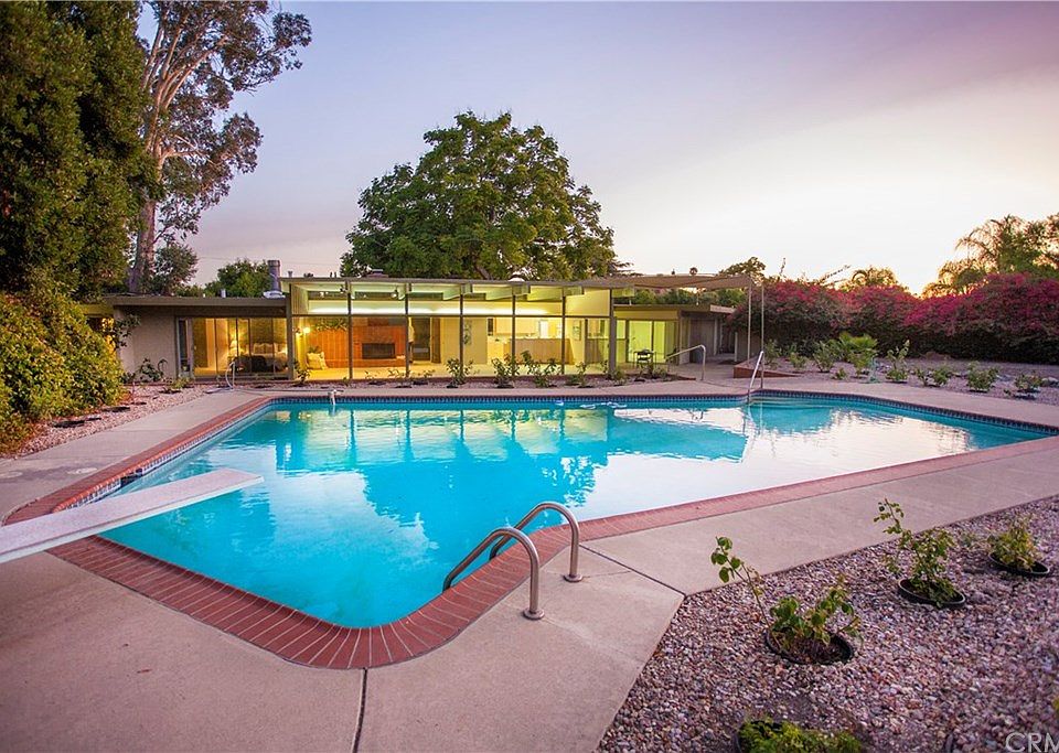 1st image of 1247 E Sierra Madre Ave
