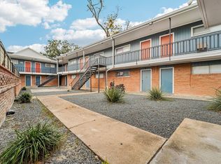 Casa de Dali, Houston, TX 77009