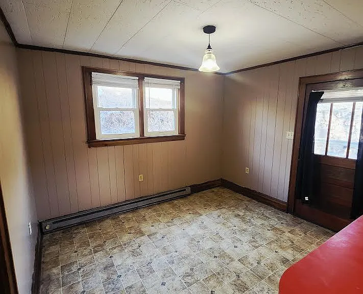 224 Wausau St — Photo 12