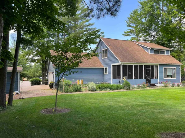 5570 Fife Ct, Gladwin, MI 48624