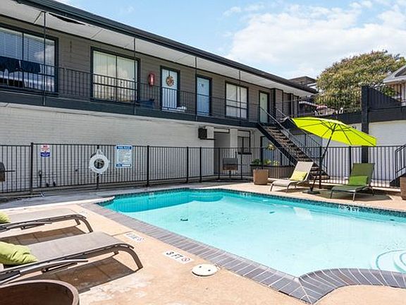 2nd image of 306 Stratford St APT 10