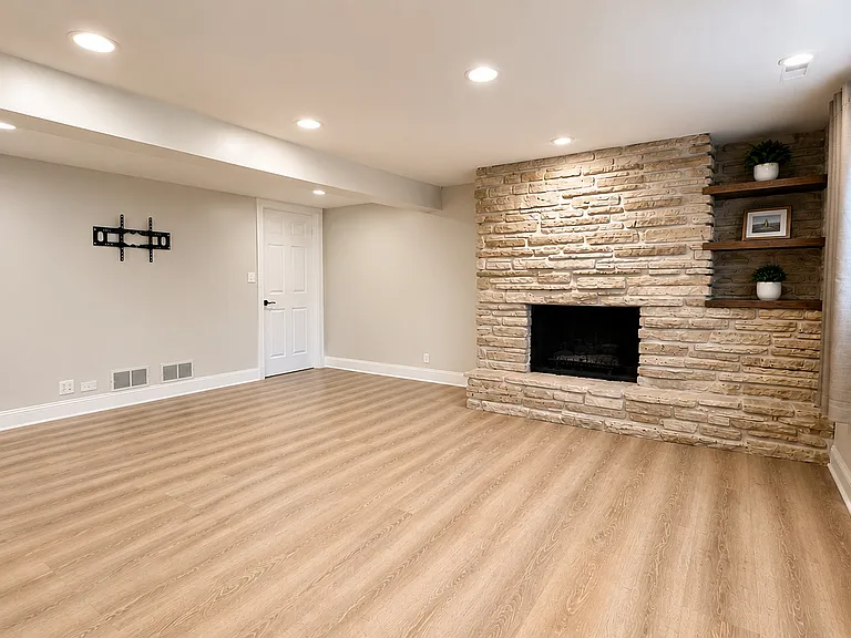 602 S Carol Ln — Photo 9