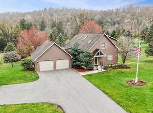 408 Preston Rd, Wernersville, PA