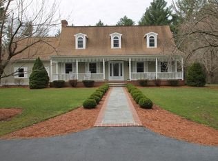 160 Franklin St, Halifax, MA 02338