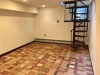 Rented by Level Group