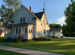 248 Blaine St, Almond, WI 54909