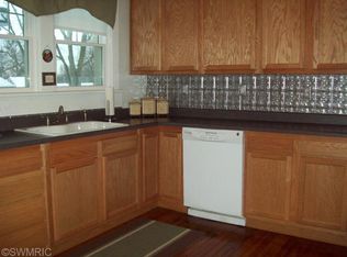 68767 Farwell Ave, Sturgis, MI 49091