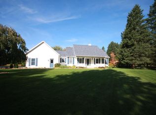 46954 Woodfield Dr, Mattawan, MI 49071