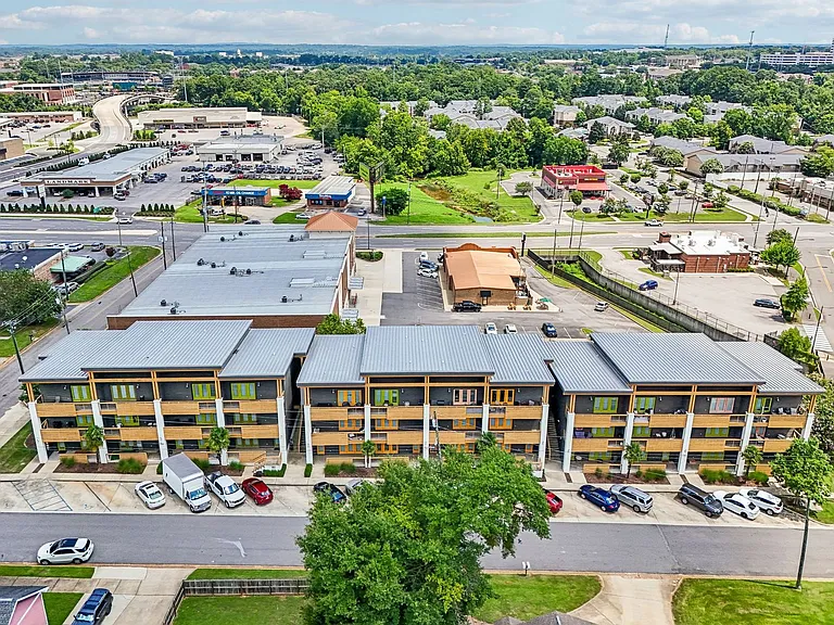Myers Flats - 3 Bedroom — Photo 40