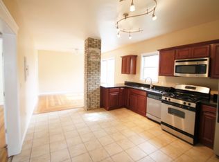 123 Grove St #2, Providence, RI 02909