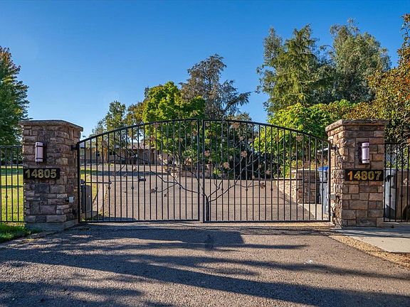 4th image of 14805 Hilltop Dr #14807
