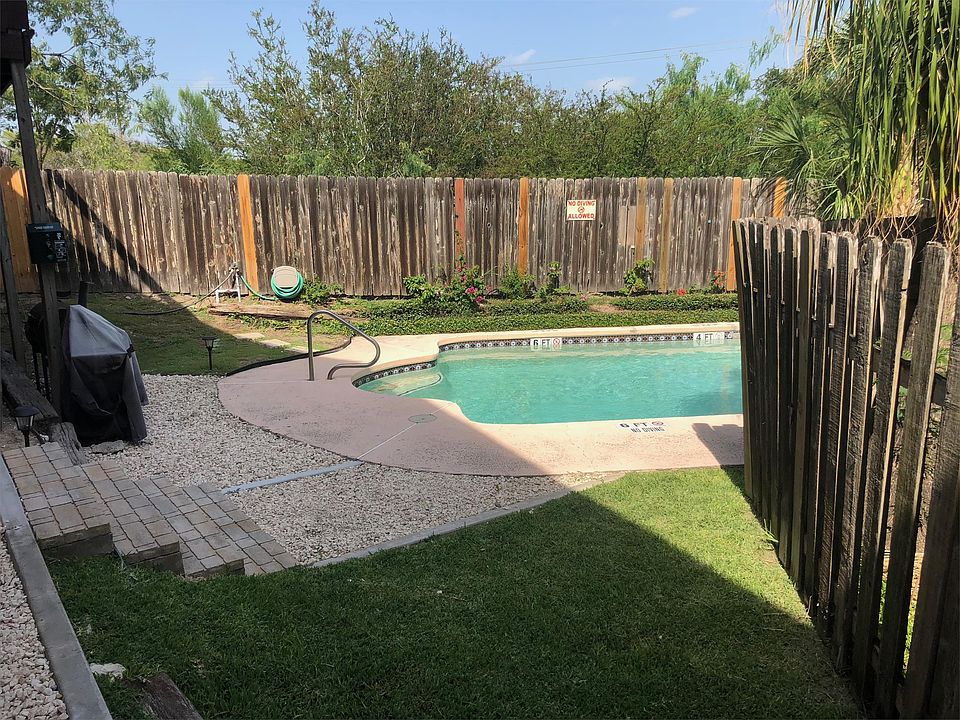 1st image of 2425 N Ed Carey Dr #6
